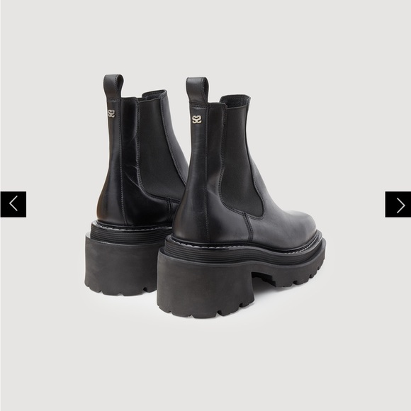 BNIB Sandro Chelsea Ankle Boots - Picture 3 of 14